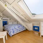 Faszinierende Mit Sauna, Meerblick, Dampfbad, Privatpool, Bbq Vakantiehuis *