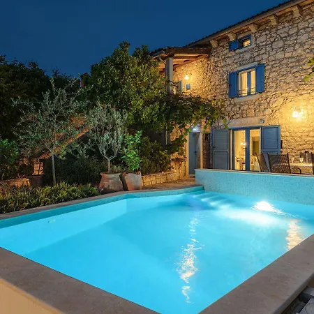 Faszinierende Mit Sauna, Meerblick, Dampfbad, Privatpool, Bbq * 포레치
